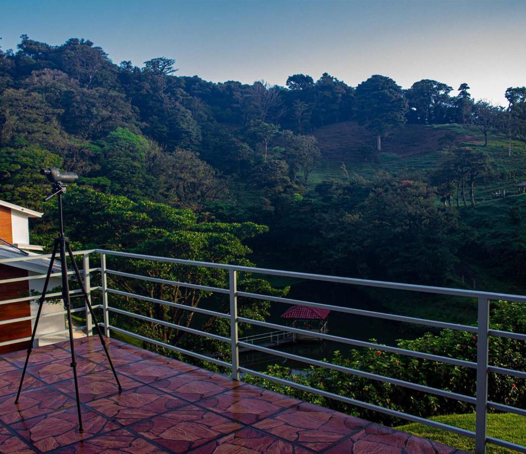 Burbi Lake Lodge Monteverde Exterior foto