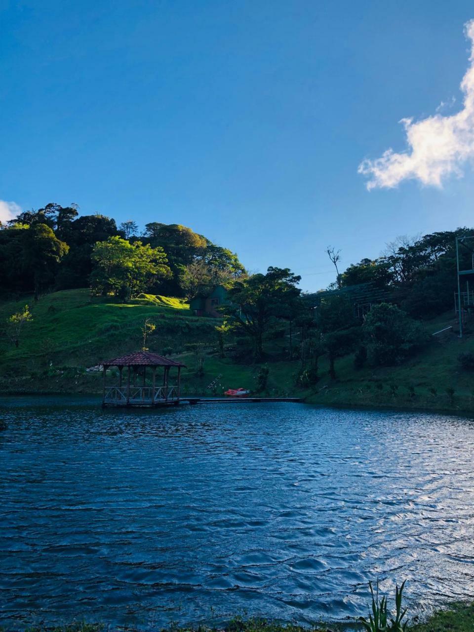 Burbi Lake Lodge Monteverde Exterior foto