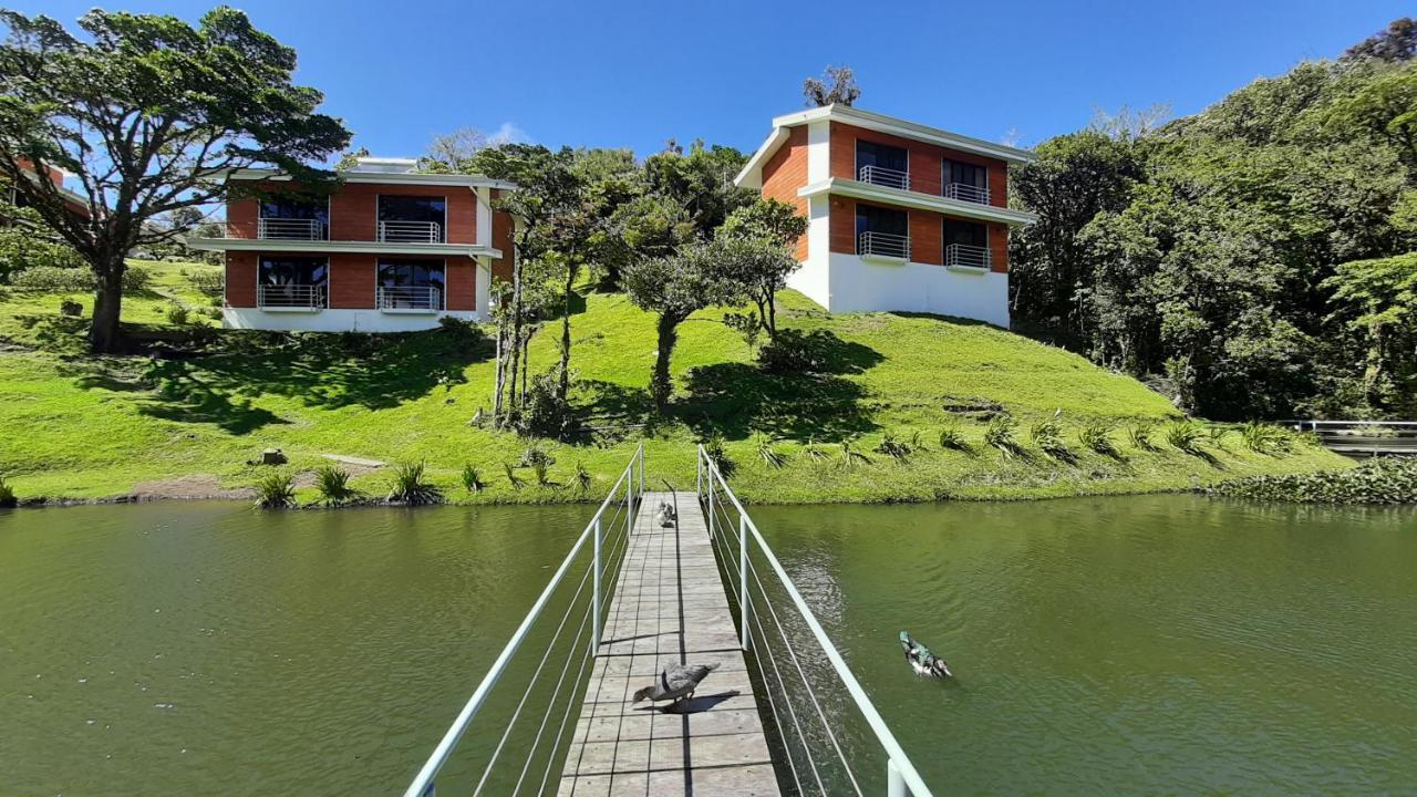 Burbi Lake Lodge Monteverde Exterior foto